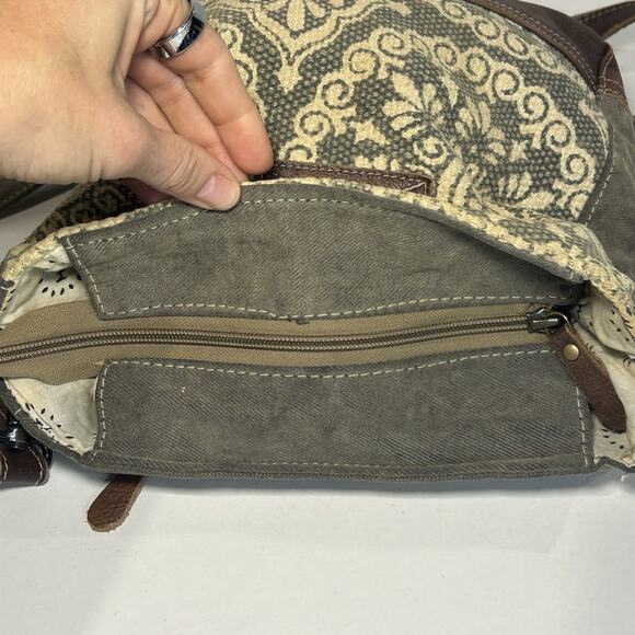 Myra Bags Womens Freaky Upcycled Materials Shoulder Bag Crossbody - Picture 5 of 11